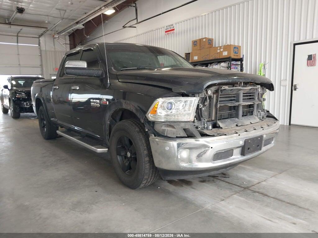 2018 RAM 1500 1C6RR7VM1JS353782
