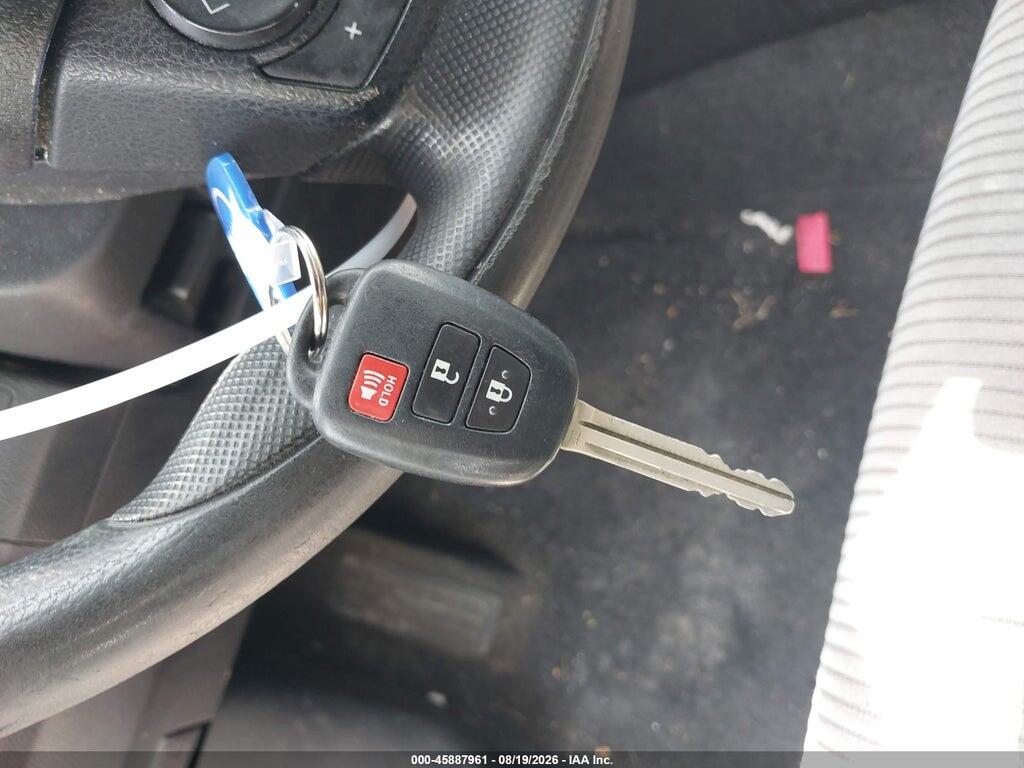 2T3BFREV9FW340770 2015 TOYOTA RAV4 photo no. 11
