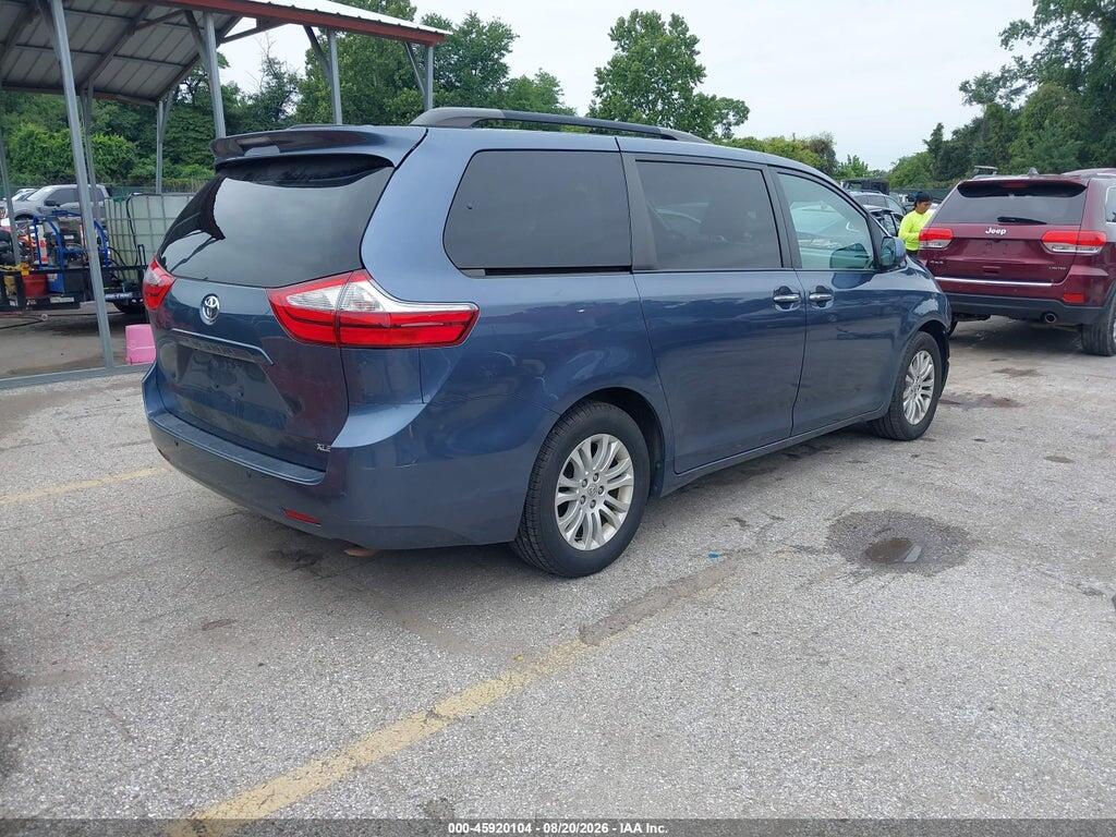 5TDYK3DC1FS551045 2015 TOYOTA SIENNA photo no. 4