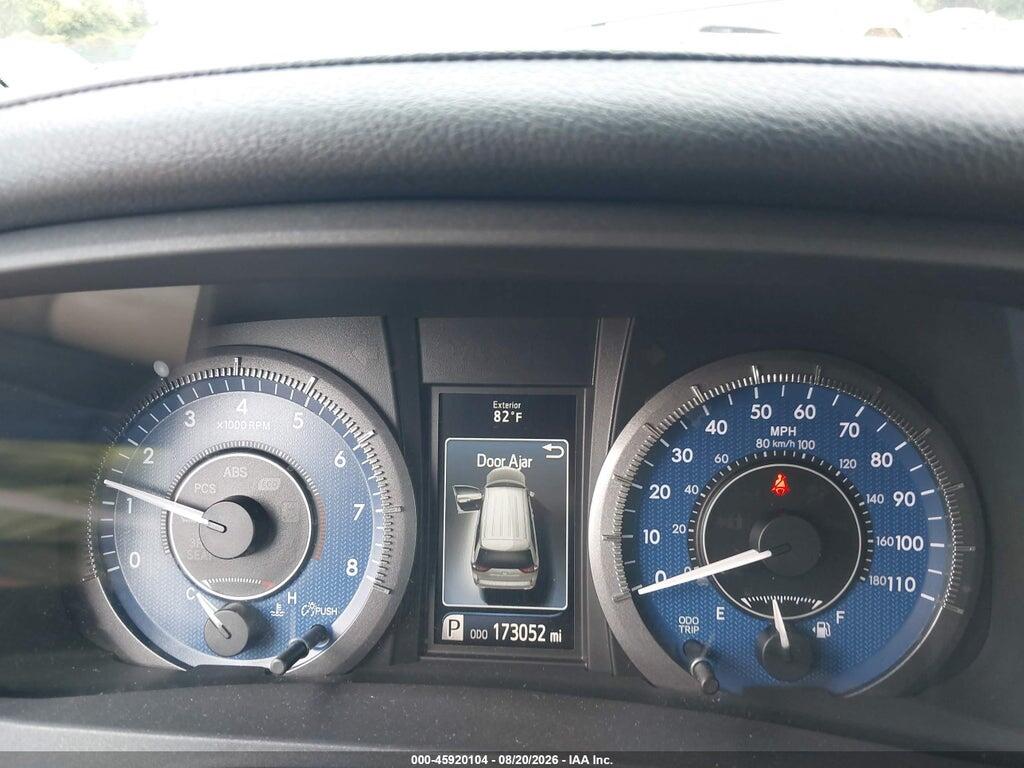 5TDYK3DC1FS551045 2015 TOYOTA SIENNA photo no. 7
