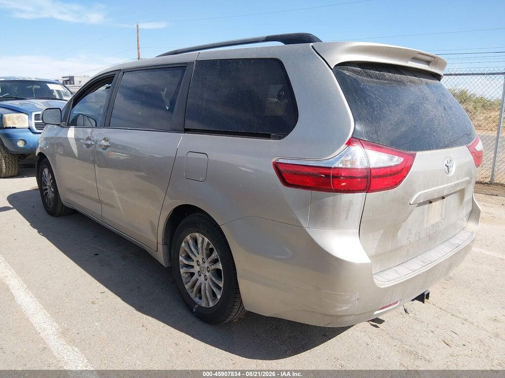 5TDYK3DC8FS573107 2015 TOYOTA SIENNA photo no. 3