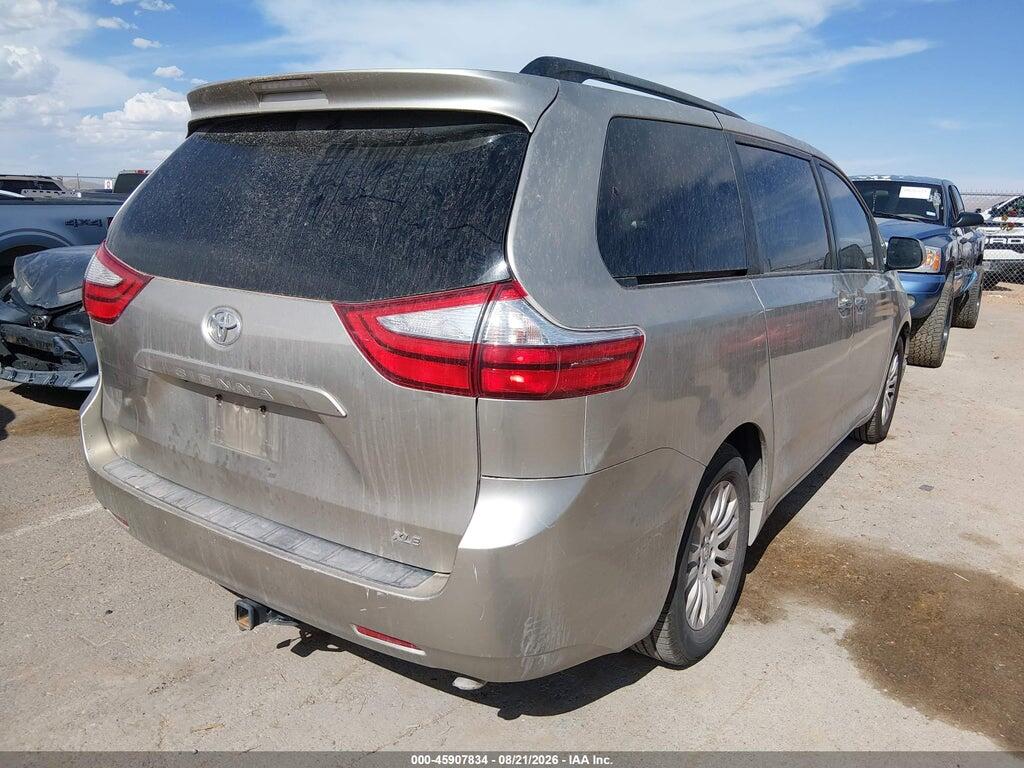 5TDYK3DC8FS573107 2015 TOYOTA SIENNA photo no. 4