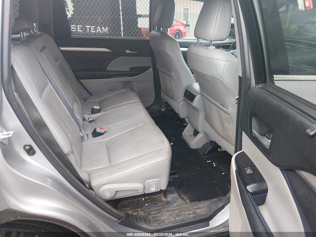 5TDJKRFH0GS352017 2016 TOYOTA HIGHLANDER photo no. 8