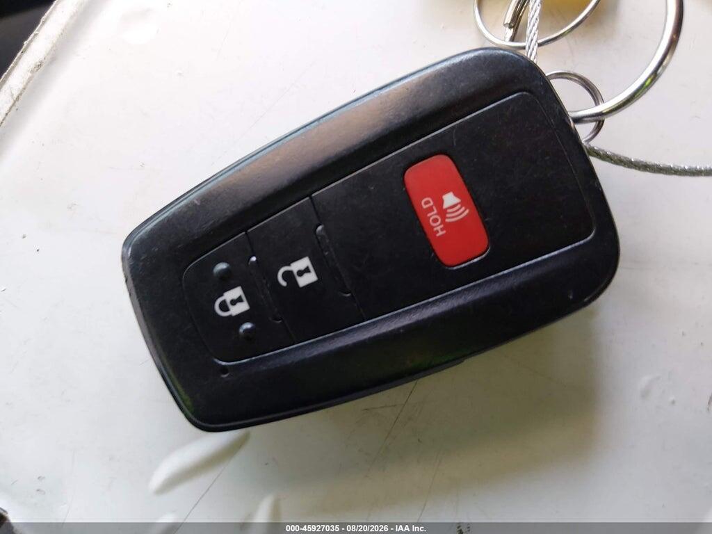 JTDKARFU8G3006982 2016 TOYOTA PRIUS photo no. 11