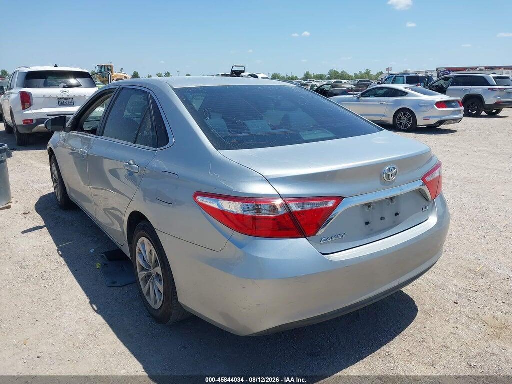 4T1BF1FK0HU689902 2017 TOYOTA CAMRY photo no. 3