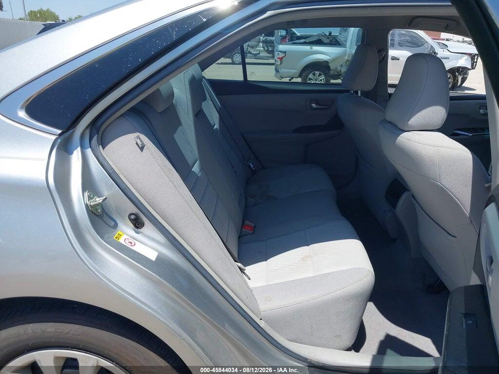 4T1BF1FK0HU689902 2017 TOYOTA CAMRY photo no. 8
