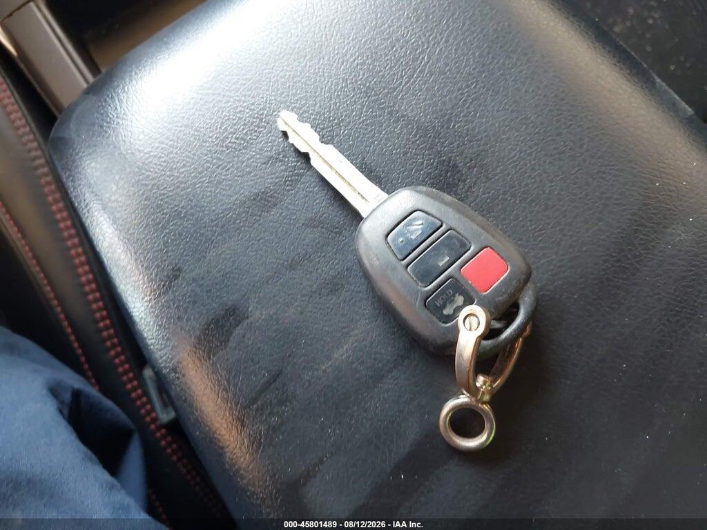 4T1BF1FK2HU434653 2017 TOYOTA CAMRY photo no. 11