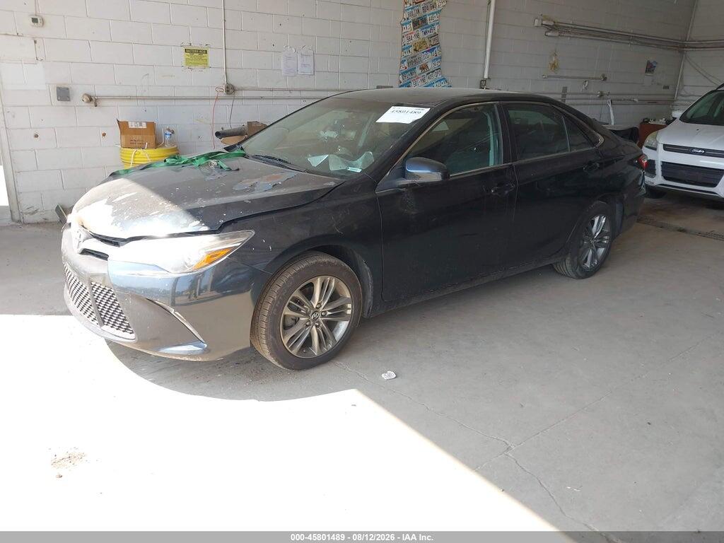 4T1BF1FK2HU434653 2017 TOYOTA CAMRY photo no. 2