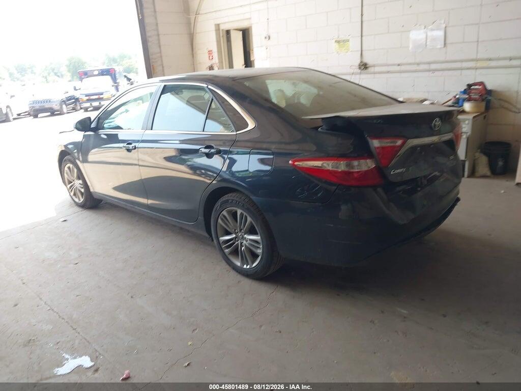 4T1BF1FK2HU434653 2017 TOYOTA CAMRY photo no. 3