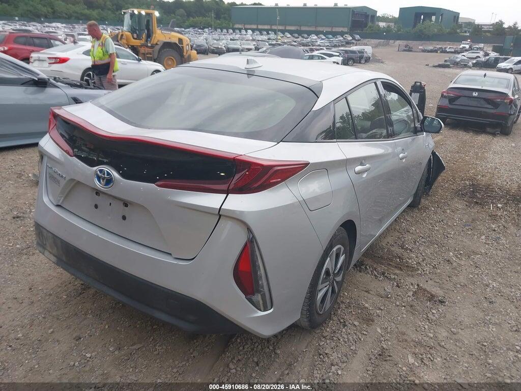 JTDKARFP3H3049637 2017 TOYOTA PRIUS PRIME photo no. 4