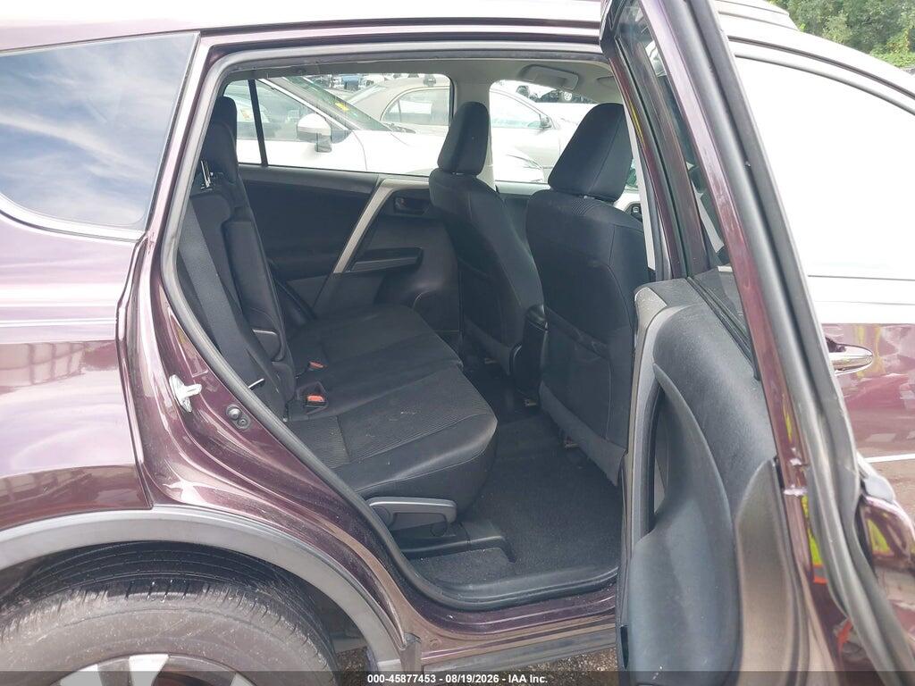2T3ZFREV2HW333760 2017 TOYOTA RAV4 photo no. 8