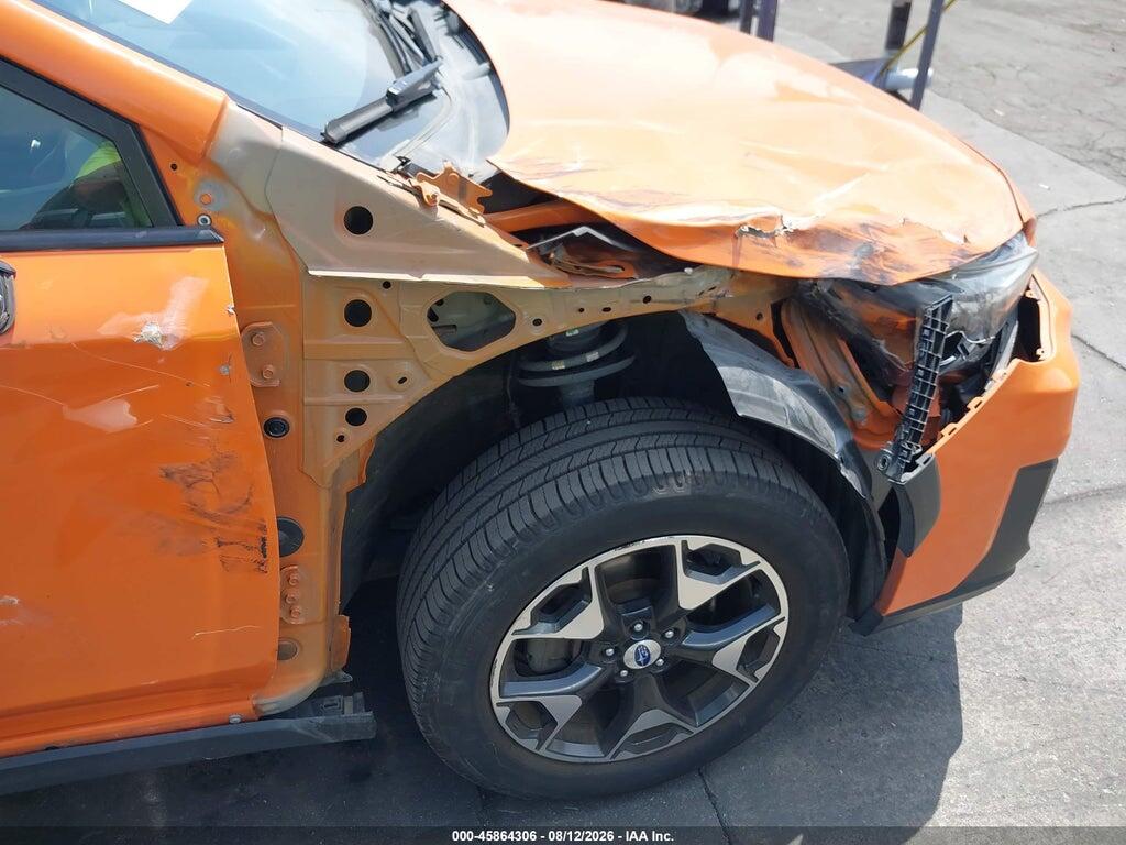 JF2GTADC3JH272000 2018 SUBARU CROSSTREK photo no. 6