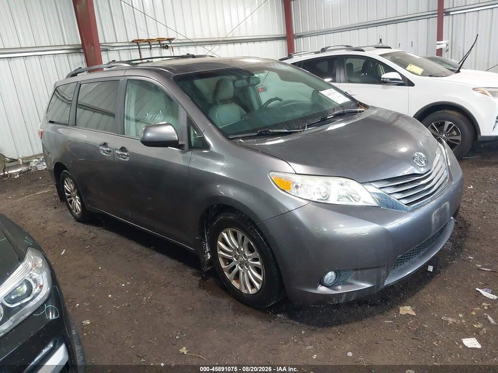 2017 TOYOTA SIENNA 5TDYZ3DC4HS808486