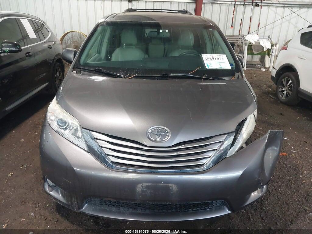 5TDYZ3DC4HS808486 2017 TOYOTA SIENNA photo no. 12