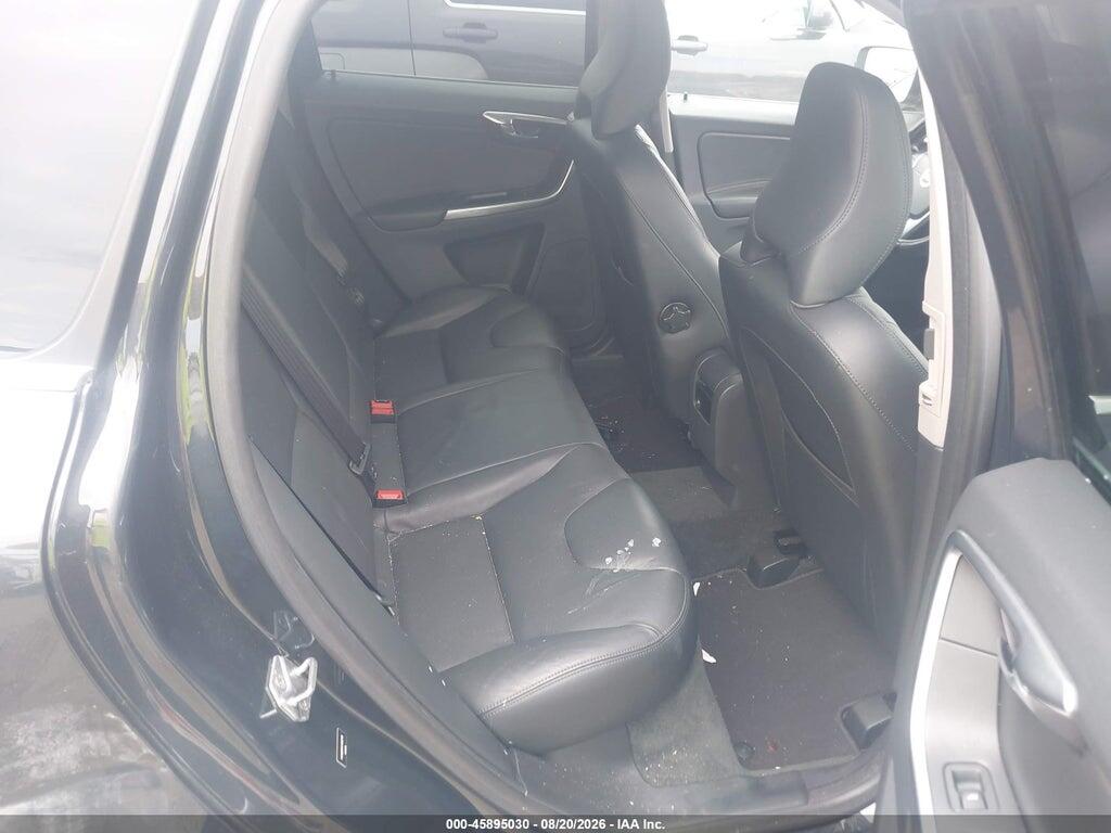 YV4902RC4F2565748 2015 VOLVO XC60 photo no. 8