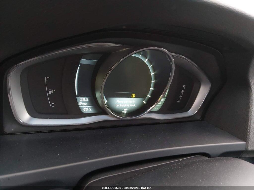 YV1612SB8F1186658 2015 VOLVO V60 photo no. 11