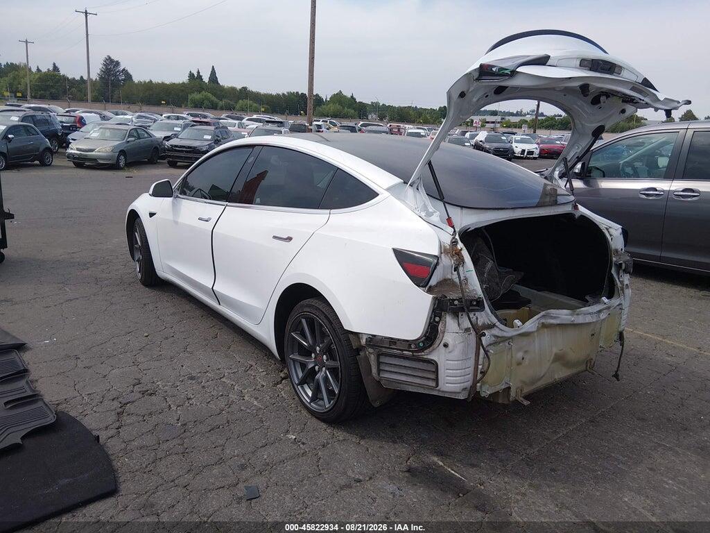 5YJ3E1EB7JF096923 2018 TESLA MODEL 3 photo no. 3