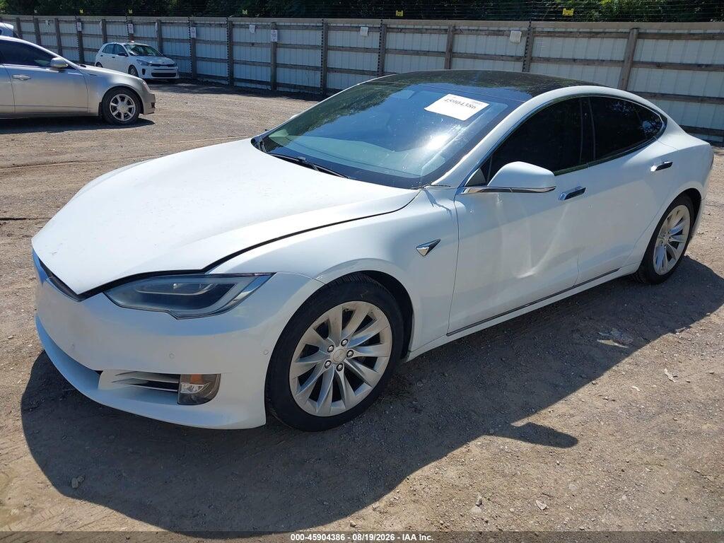 5YJSA1E2XJF282768 2018 TESLA MODEL S photo no. 2