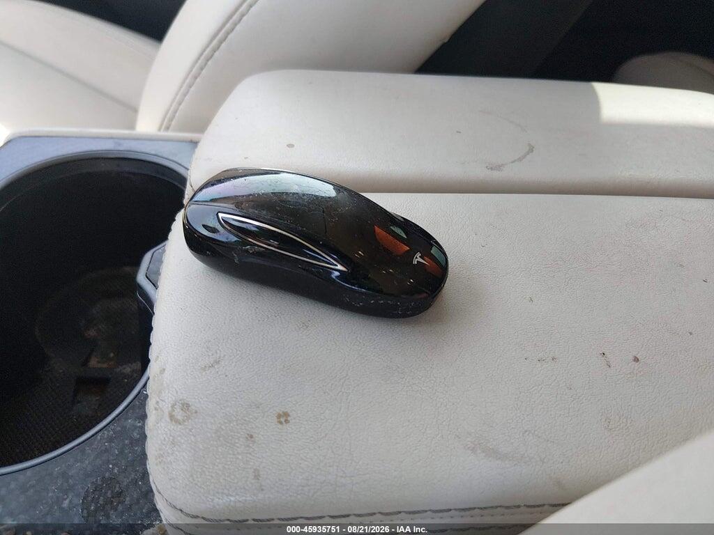 5YJXCBE20JF135526 2018 TESLA MODEL X photo no. 11
