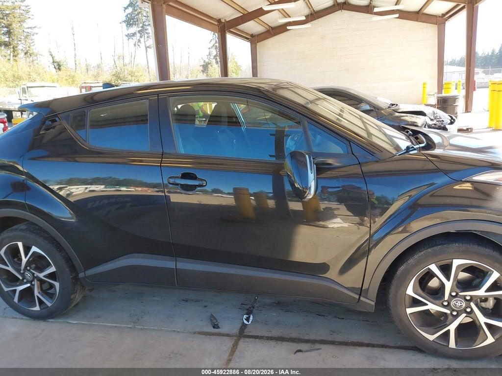NMTKHMBX2JR037003 2018 TOYOTA C-HR photo no. 12