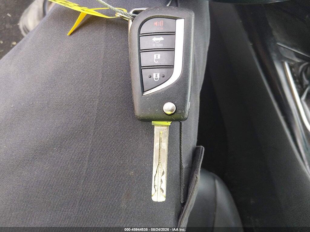 4T1B11HKXJU542777 2018 TOYOTA CAMRY photo no. 11