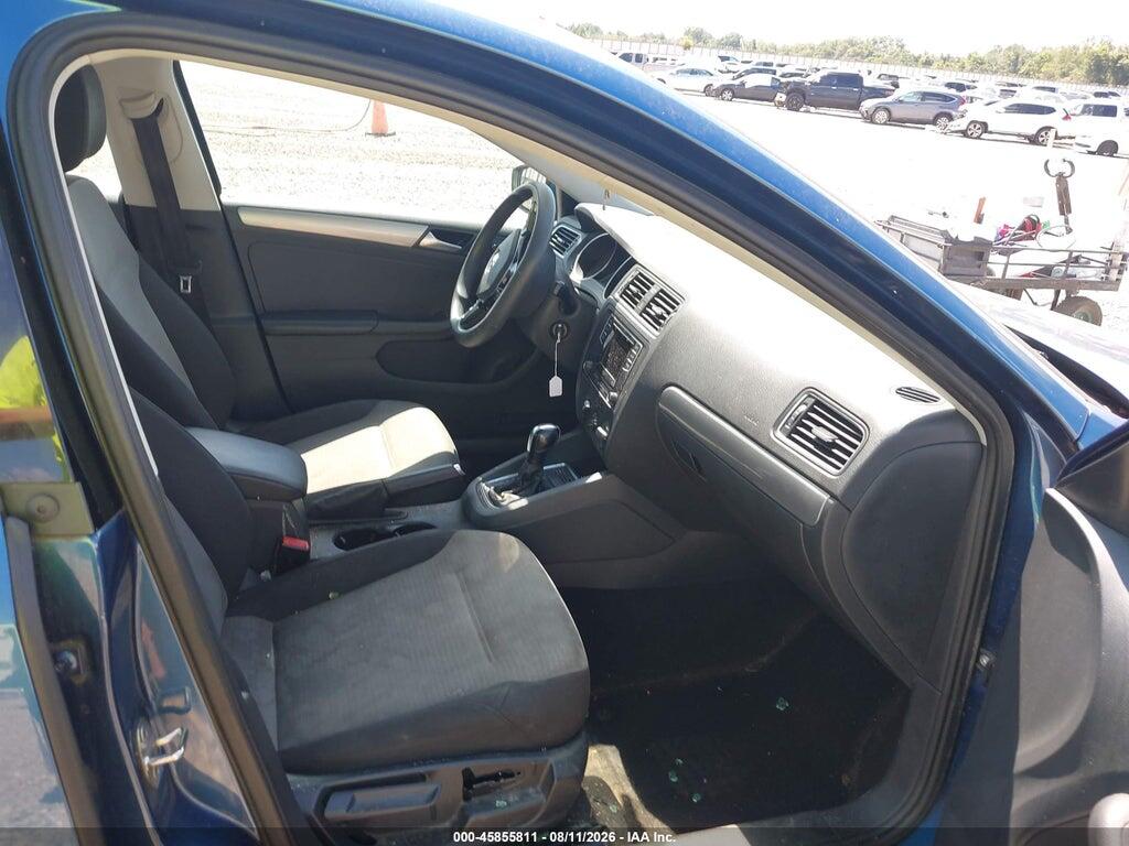 3VW2B7AJ5HM411337 2017 VOLKSWAGEN JETTA photo no. 5