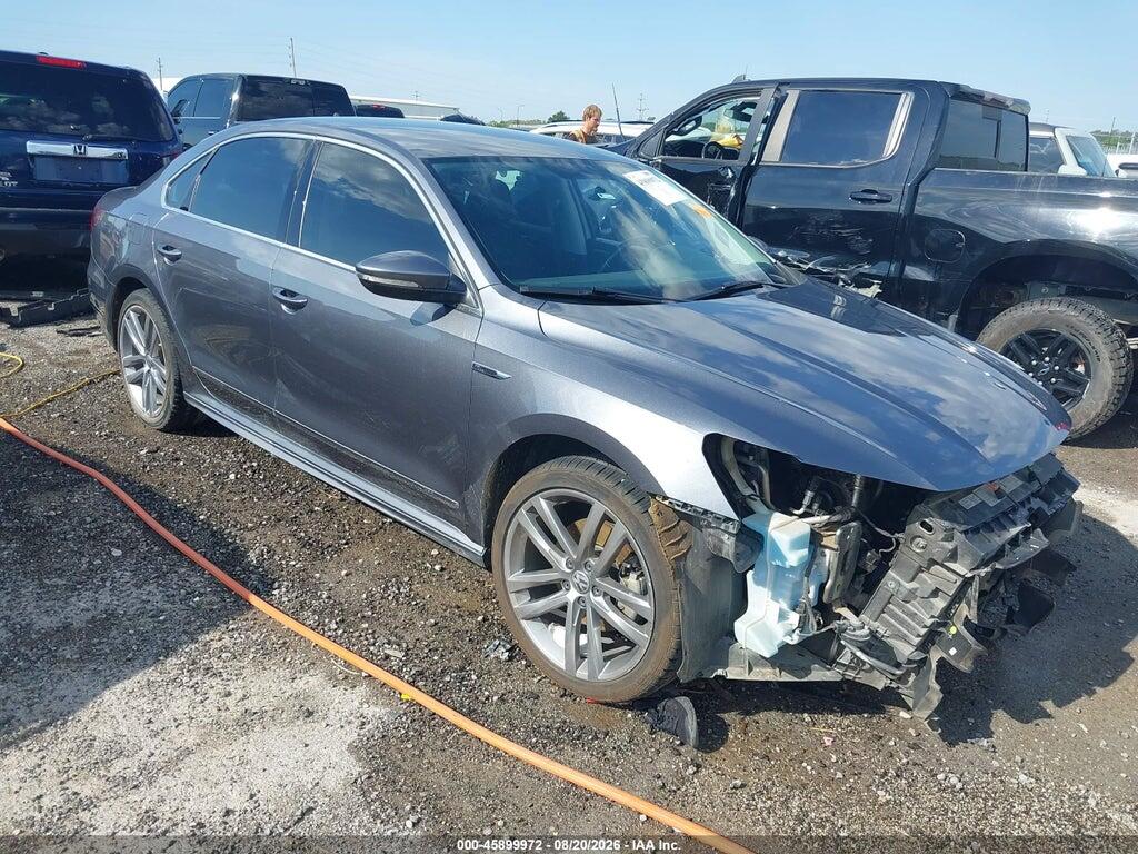2017 VOLKSWAGEN PASSAT 1VWDT7A32HC046401
