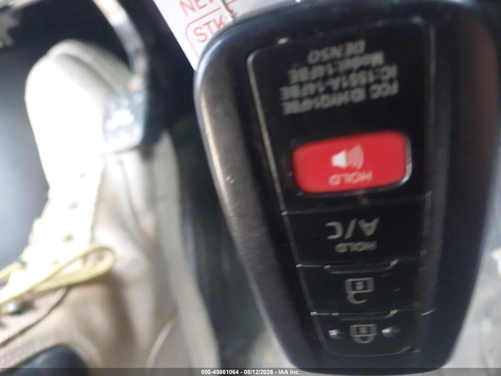 JTDKARFP3J3083096 2018 TOYOTA PRIUS PRIME photo no. 11