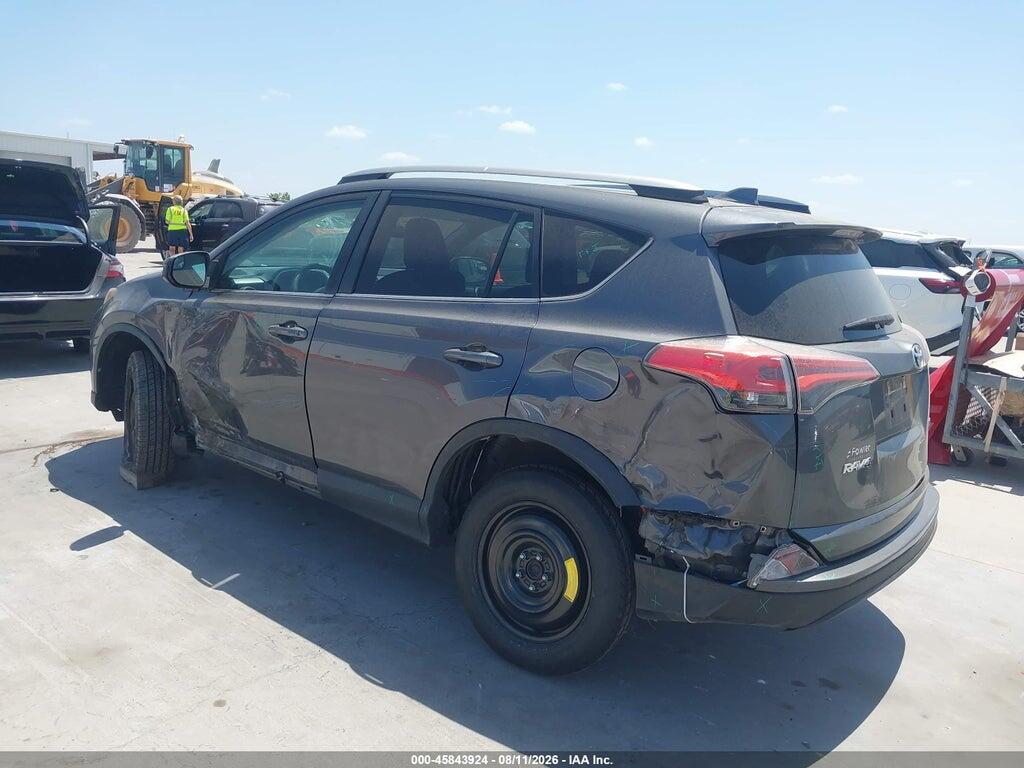2T3ZFREV0JW481802 2018 TOYOTA RAV4 photo no. 3