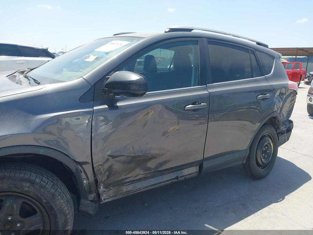 2T3ZFREV0JW481802 2018 TOYOTA RAV4 photo no. 6