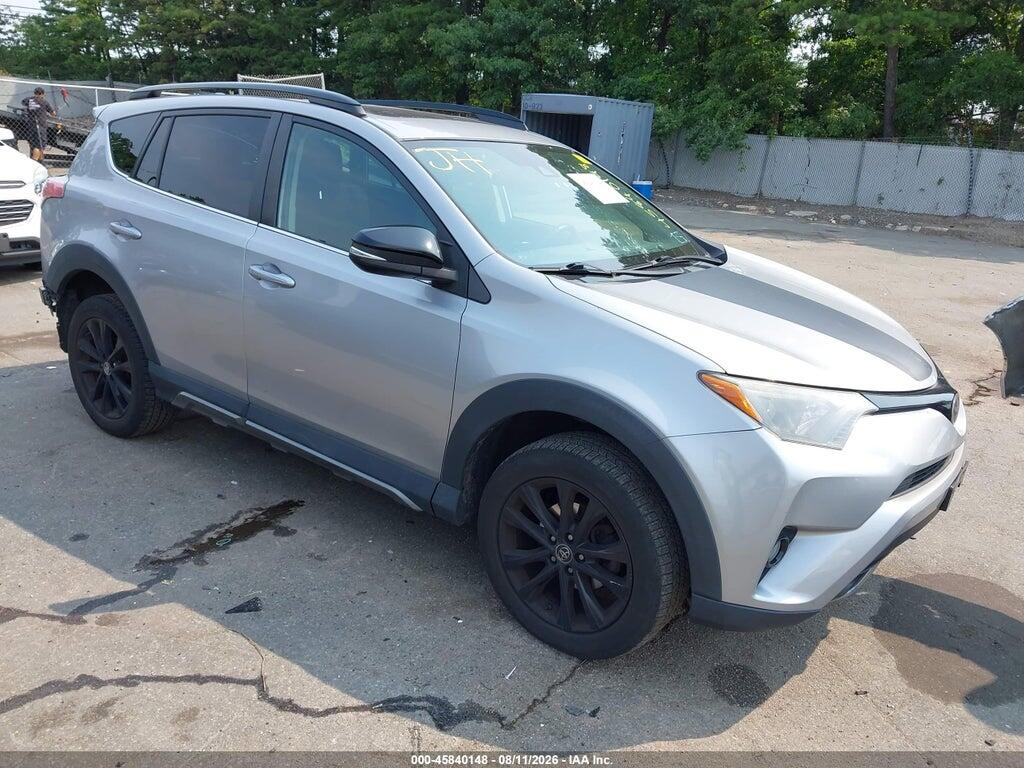 2018 TOYOTA RAV4 2T3RFREV5JW702326