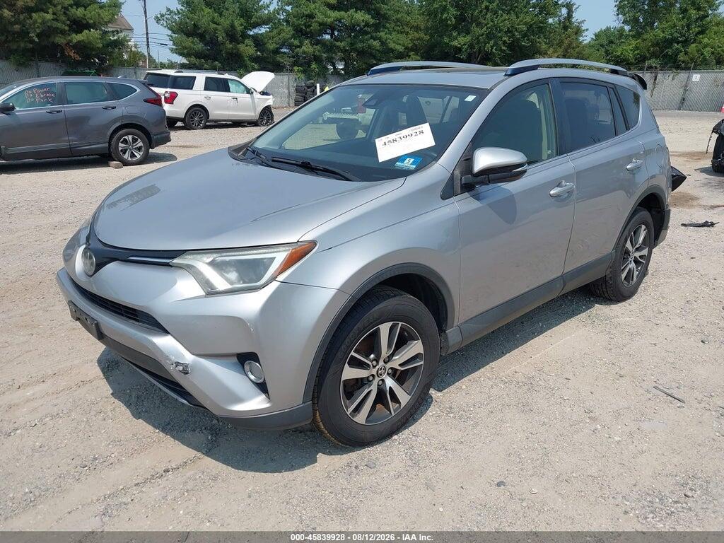 JTMRFREV3JD238255 2018 TOYOTA RAV4 photo no. 2