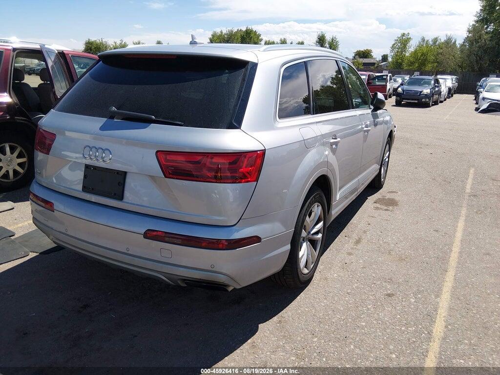 WA1AAAF76KD013935 2019 AUDI Q7 photo no. 4