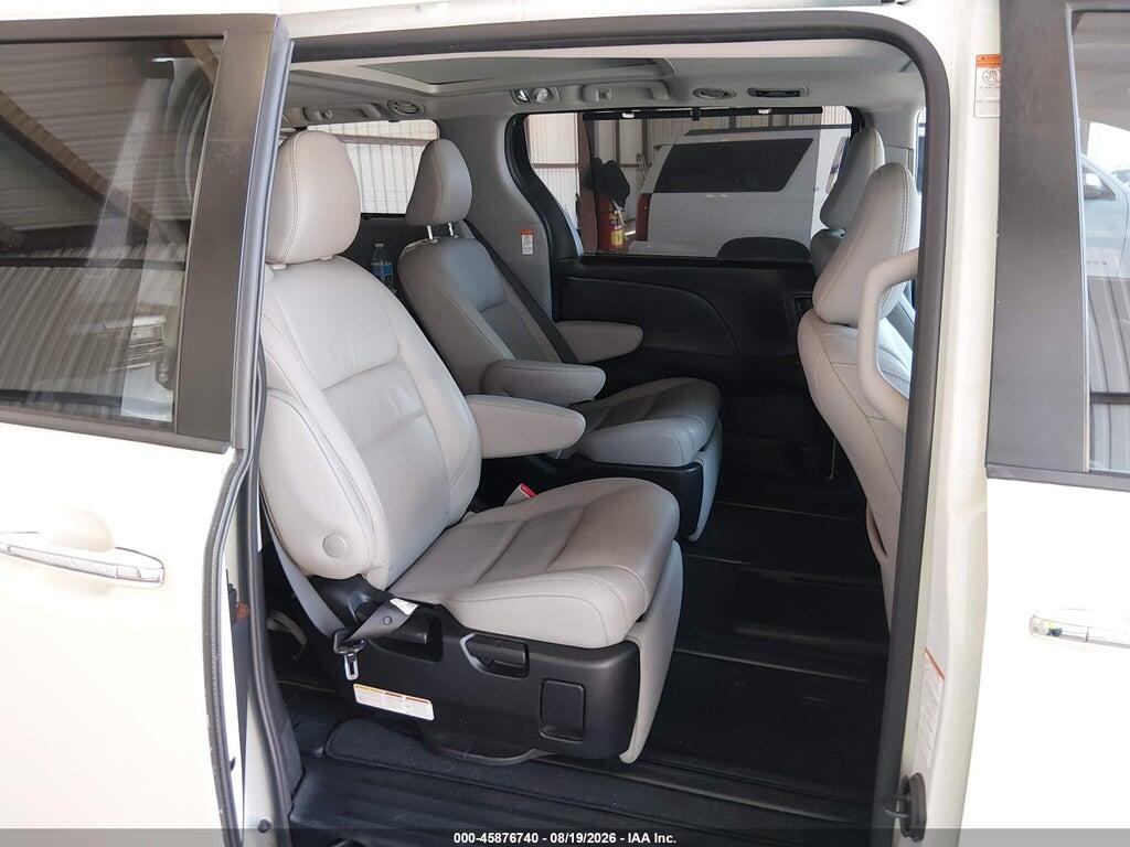 5TDYZ3DC2JS959994 2018 TOYOTA SIENNA photo no. 8
