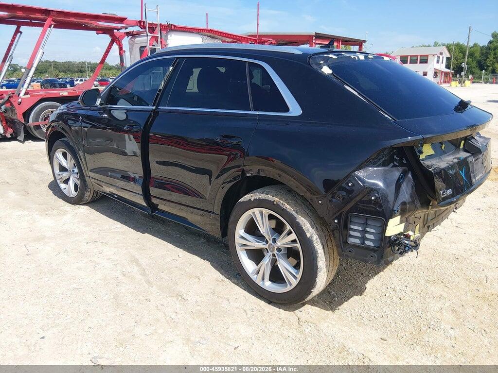WA1BVAF19LD003258 2020 AUDI Q8 photo no. 3