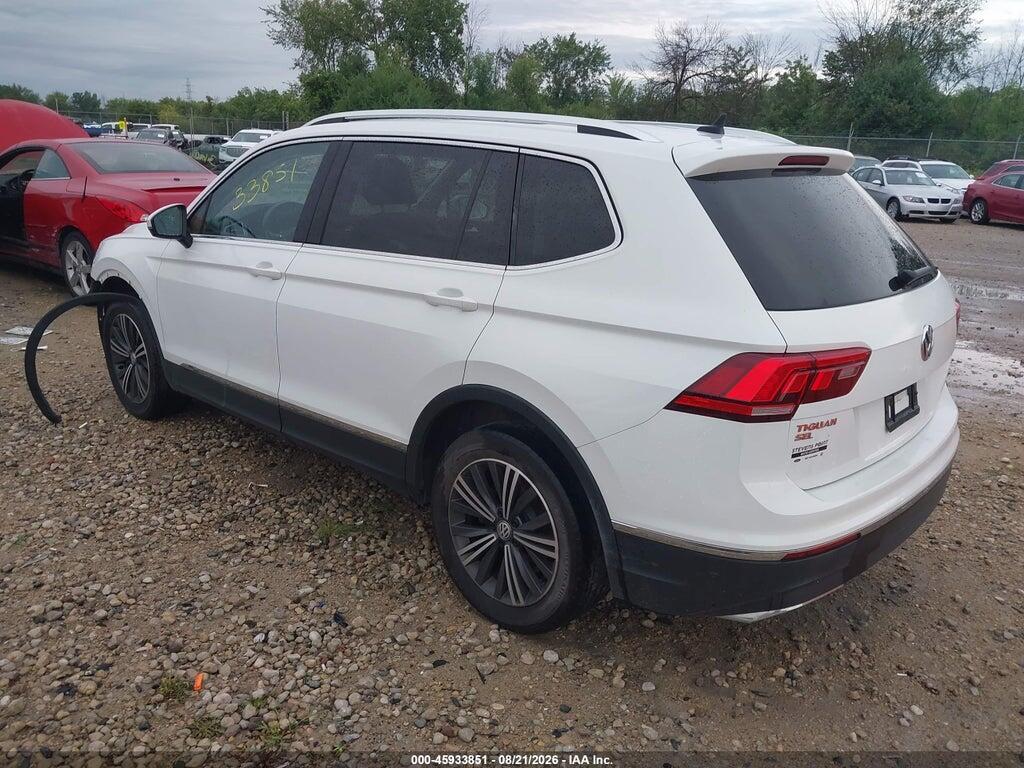 3VV2B7AX6JM079388 2018 VOLKSWAGEN TIGUAN photo no. 3