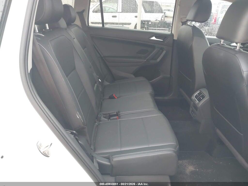 3VV2B7AX6JM079388 2018 VOLKSWAGEN TIGUAN photo no. 8