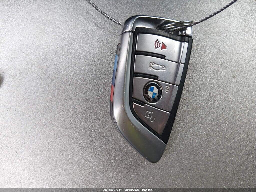 WBA7F2C59KB239860 2019 BMW 750I photo no. 11