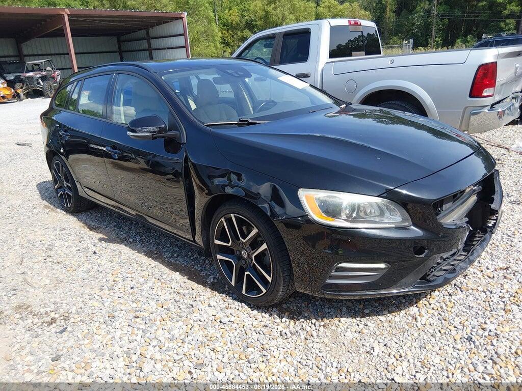2018 VOLVO V60 YV140MEL1J2404016