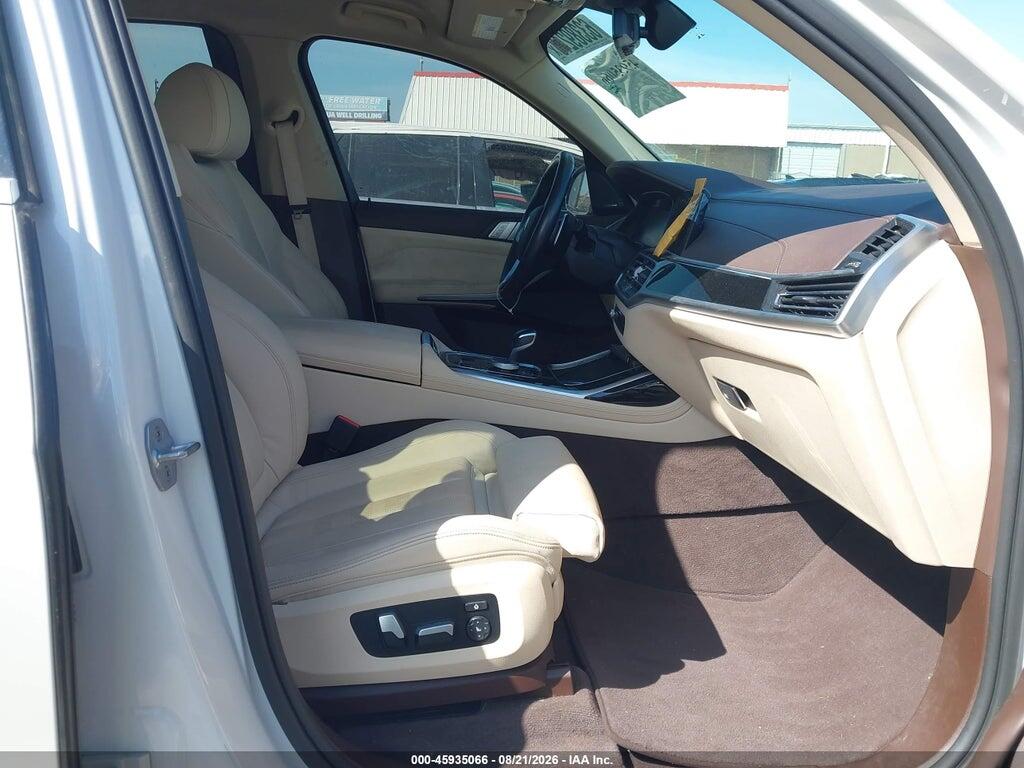 5UXCW2C54KL083706 2019 BMW X7 photo no. 5