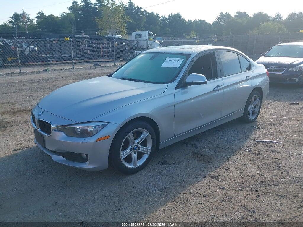 WBA3C3C59DF981989 2013 BMW 320I photo no. 2