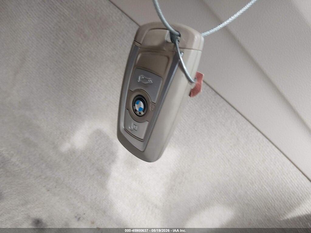 WBA3A5C54DF357499 2013 BMW 328I photo no. 11