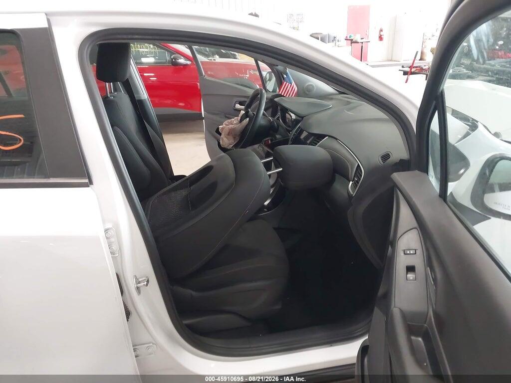 3GNCJKSB9KL361809 2019 CHEVROLET TRAX photo no. 5
