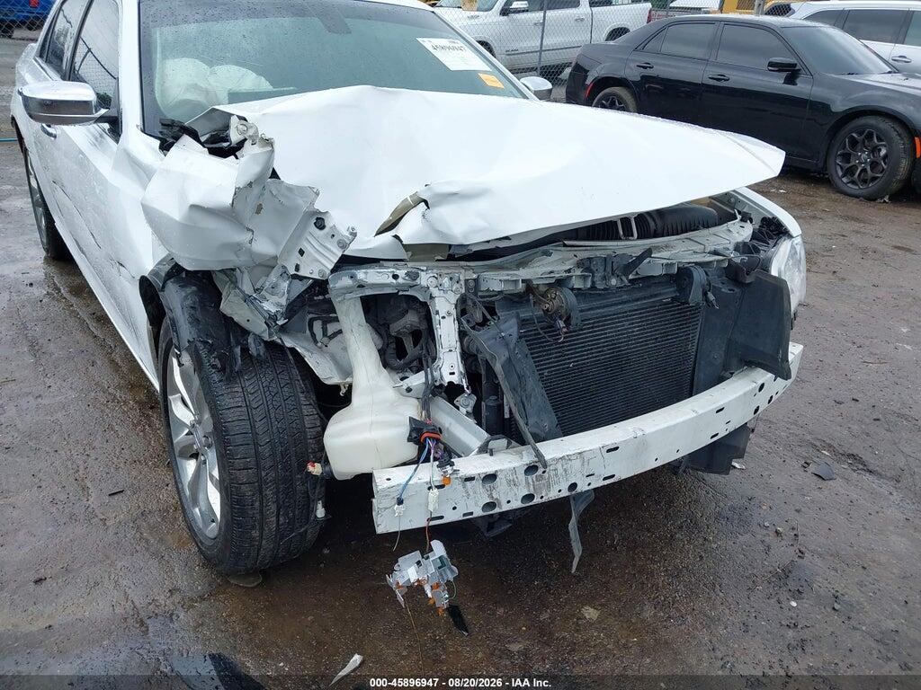 2C3CCAKG7KH569936 2019 CHRYSLER 300 photo no. 6