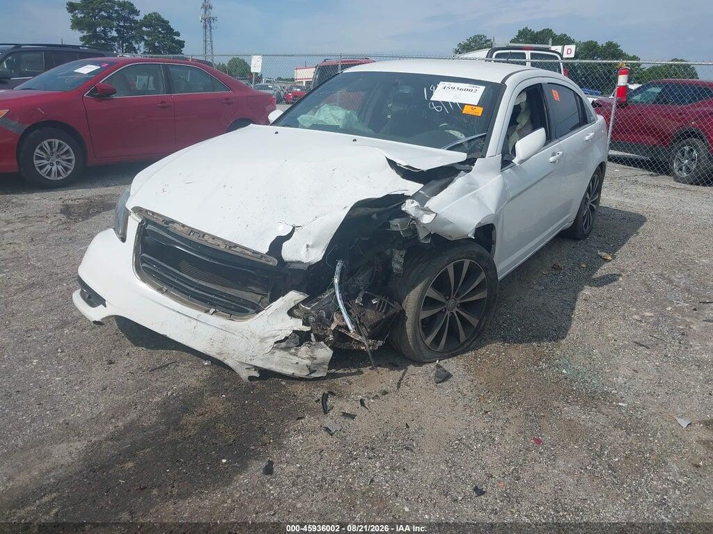 1C3CCBBB4DN651840 2013 CHRYSLER 200 photo no. 2
