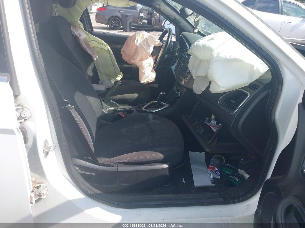 1C3CCBBB4DN651840 2013 CHRYSLER 200 photo no. 5