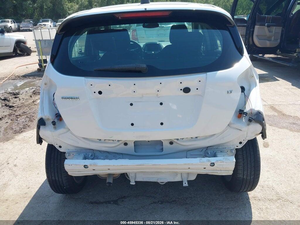 KL8CD6SAXLC447697 2020 CHEVROLET SPARK photo no. 6