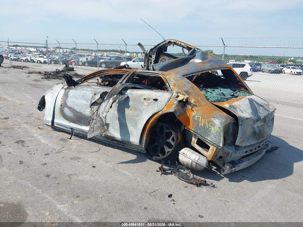 2C3CCAGG7LH158966 2020 CHRYSLER 300 photo no. 3