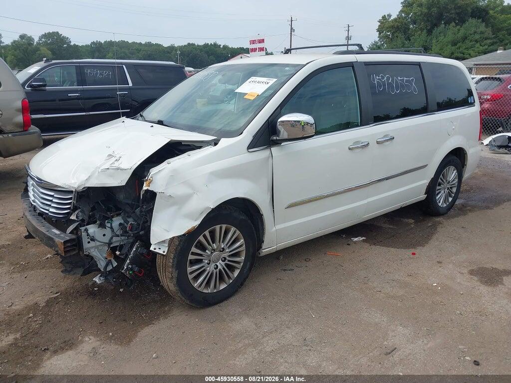 2C4RC1CG4DR660857 2013 CHRYSLER TOWN & COUNTRY photo no. 2