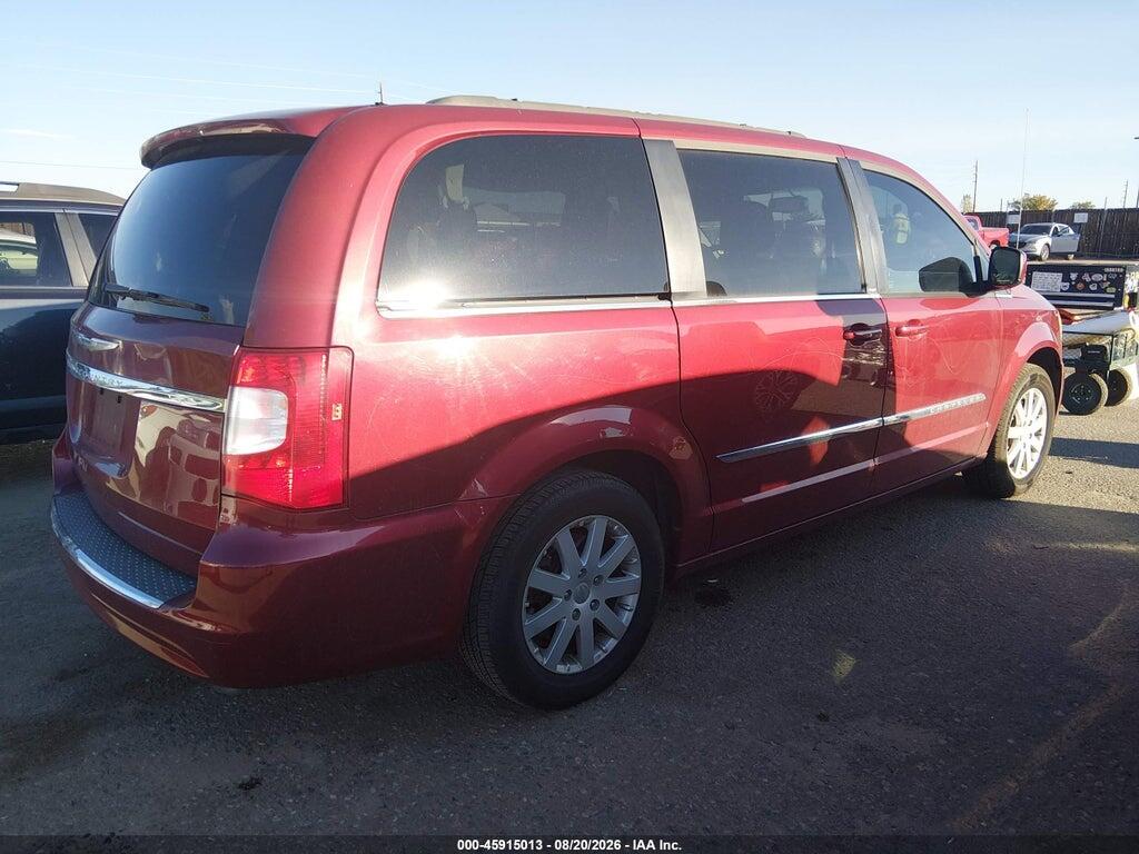 2C4RC1BG4DR744338 2013 CHRYSLER TOWN & COUNTRY photo no. 4
